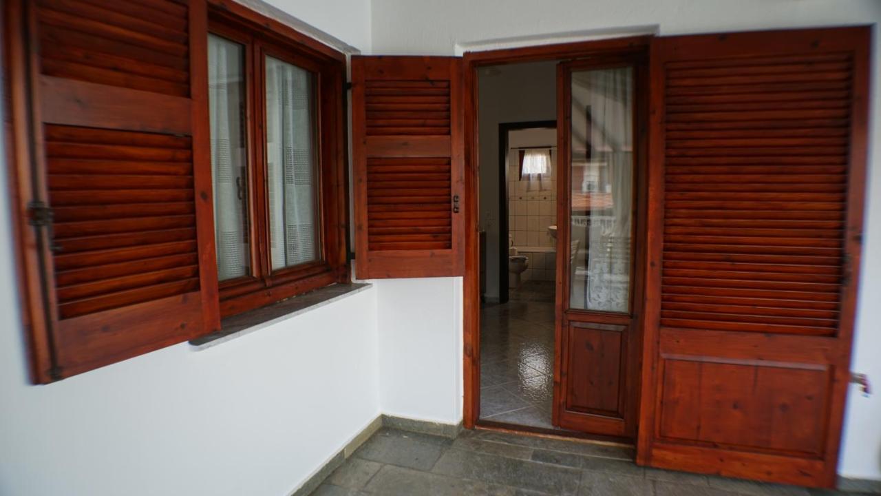 Villa Konstadine Аспровалта Екстериор снимка