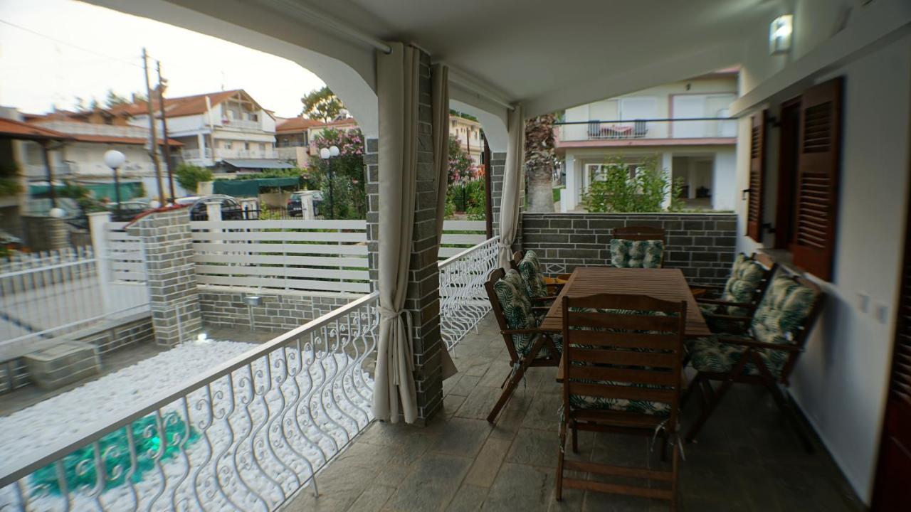 Villa Konstadine Аспровалта Екстериор снимка