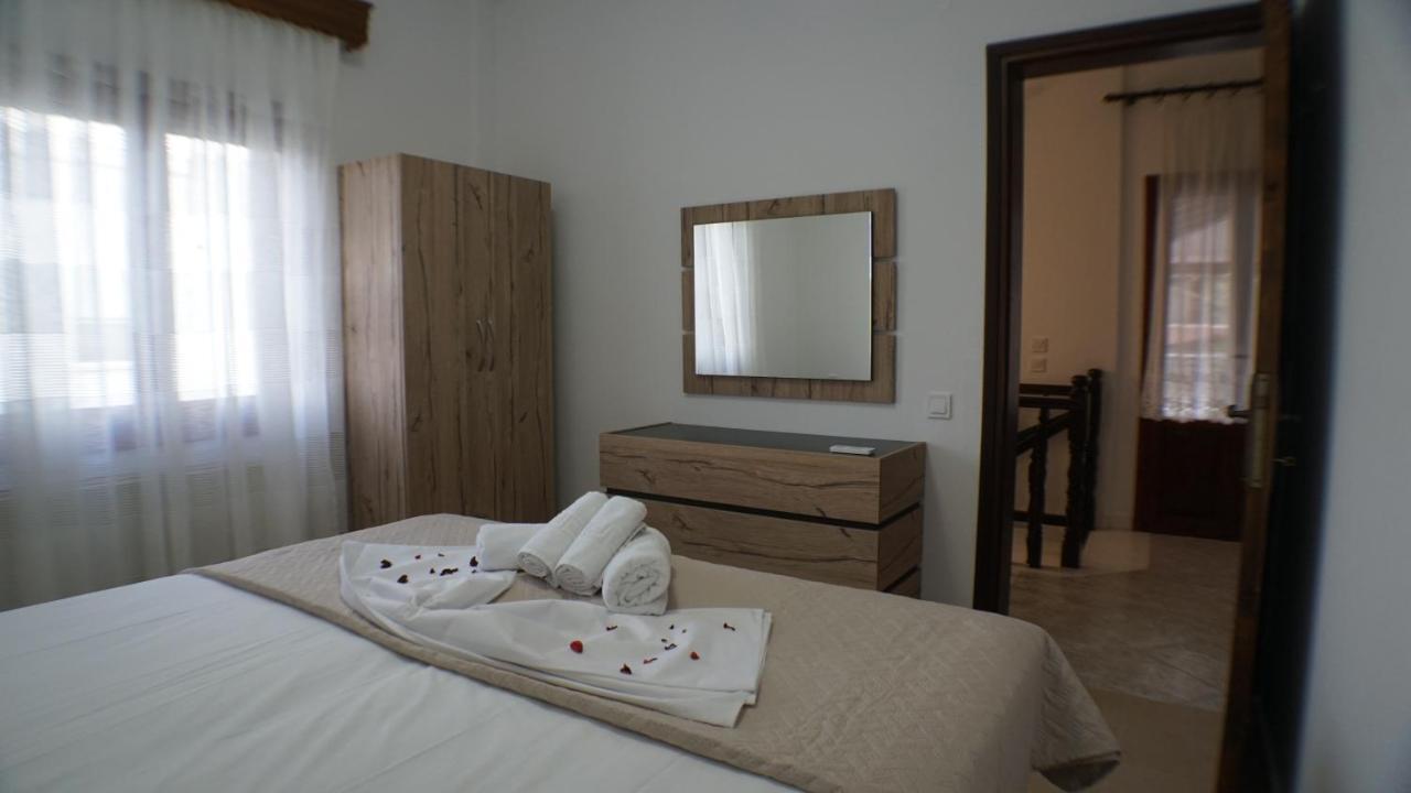 Villa Konstadine Аспровалта Екстериор снимка