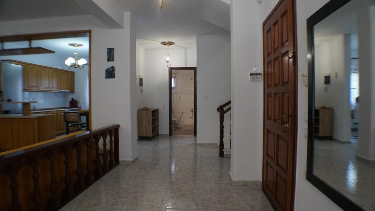 Villa Konstadine Аспровалта Екстериор снимка